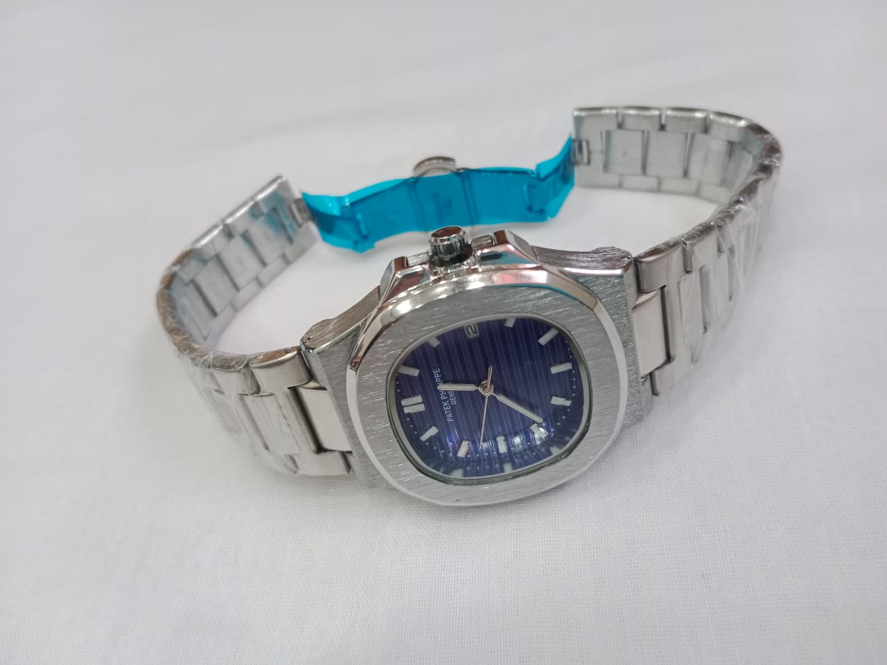 pp silver with blue
